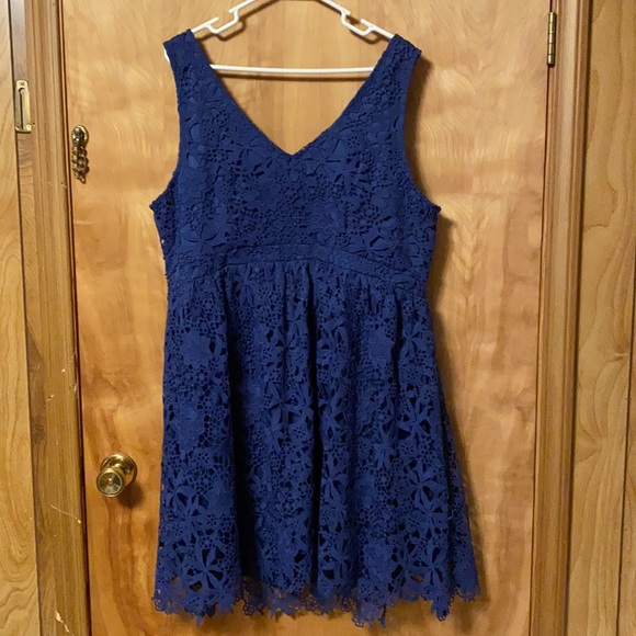 ModCloth lace dress-size 2x - Picture 3 of 4